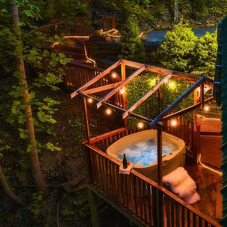 Cabin In A Gated Resort With Seasonal Resort Pool Pigeon Forge Dış mekan fotoğraf