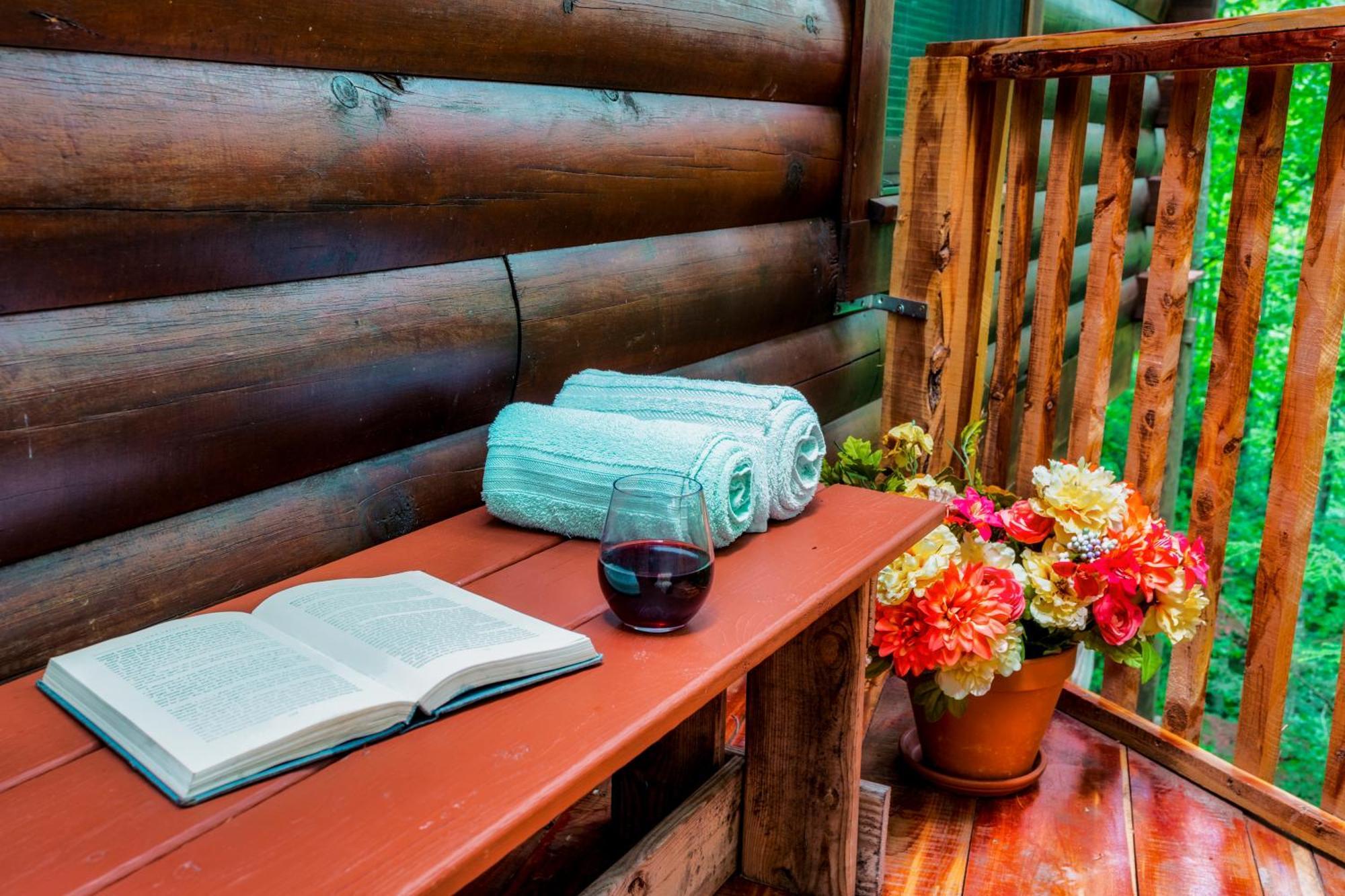 Cabin In A Gated Resort With Seasonal Resort Pool Pigeon Forge Dış mekan fotoğraf