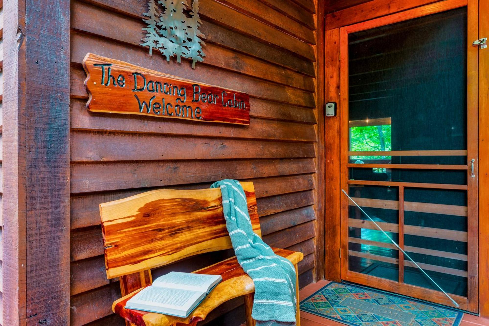 Cabin In A Gated Resort With Seasonal Resort Pool Pigeon Forge Dış mekan fotoğraf