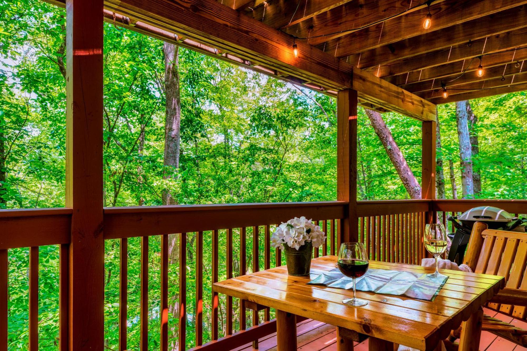 Cabin In A Gated Resort With Seasonal Resort Pool Pigeon Forge Dış mekan fotoğraf