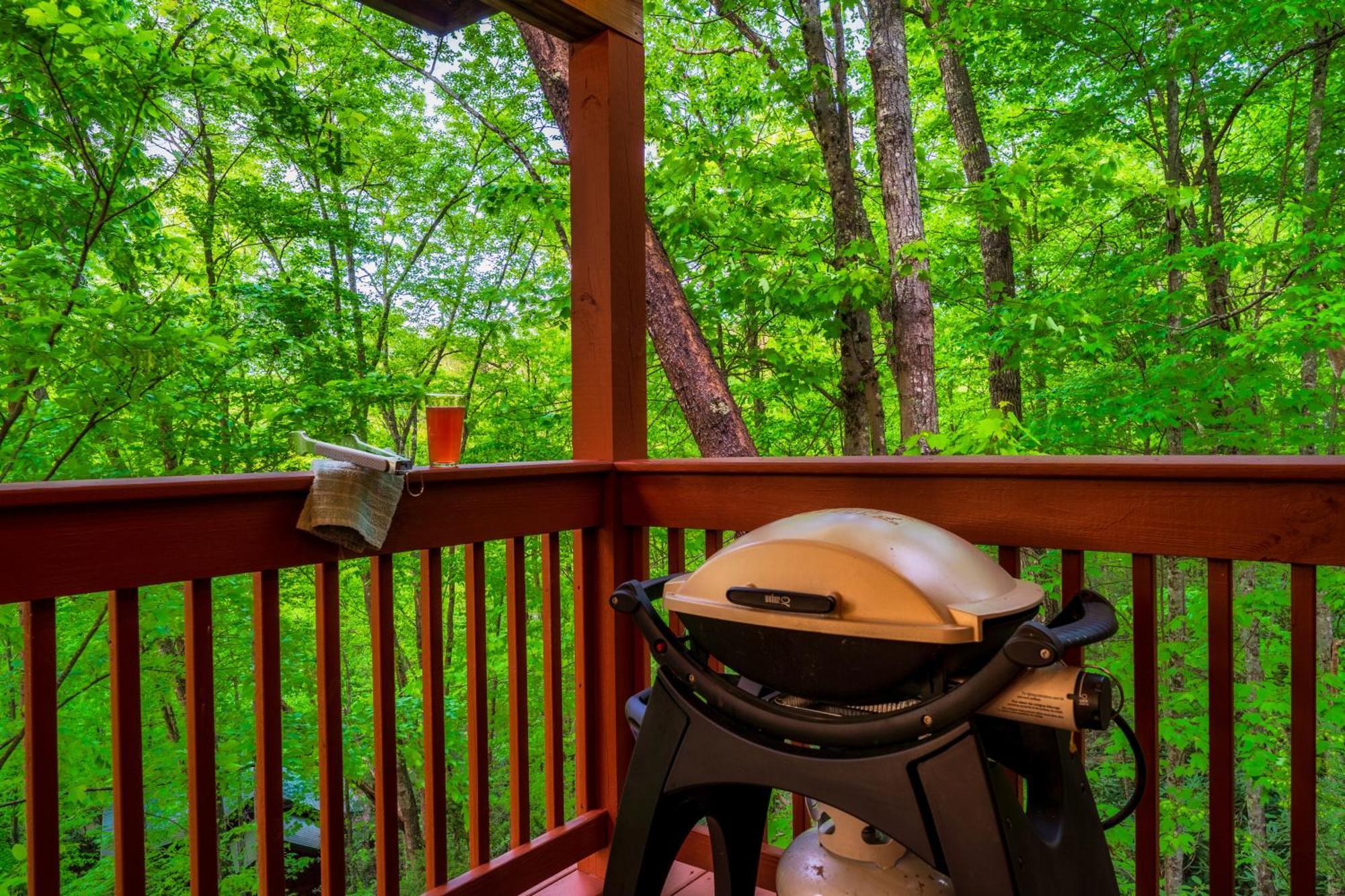 Cabin In A Gated Resort With Seasonal Resort Pool Pigeon Forge Dış mekan fotoğraf