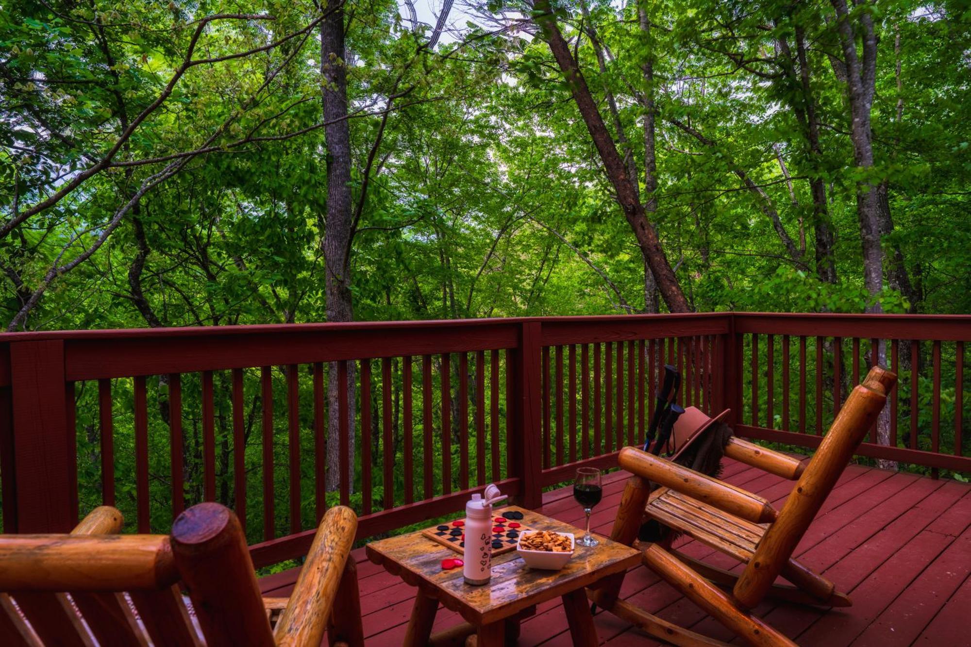 Cabin In A Gated Resort With Seasonal Resort Pool Pigeon Forge Dış mekan fotoğraf